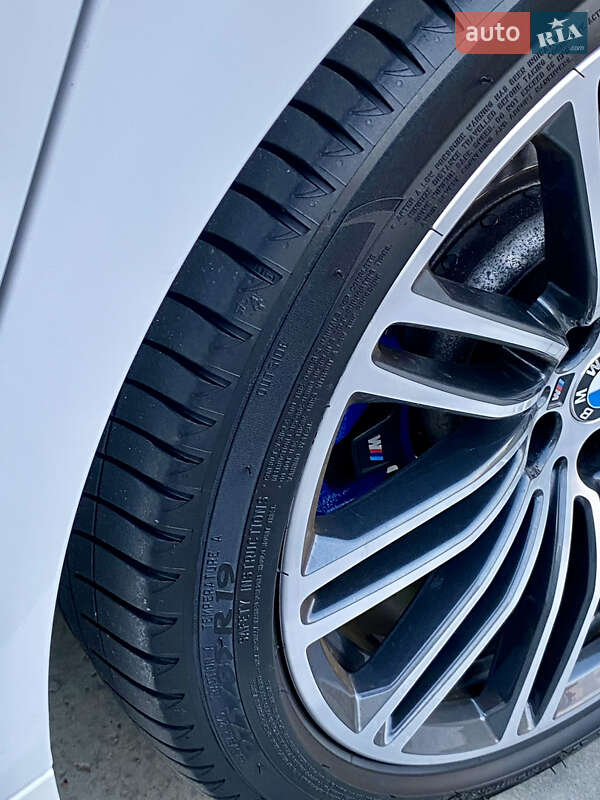 Универсал BMW 5 Series 2017 в Киеве фото 7 Универсал BMW 5 Series 2017 в Киеве