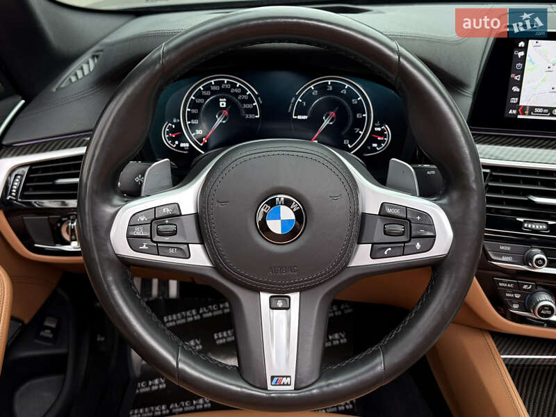 Седан BMW 5 Series 2018 в Києві фото 65 Седан BMW 5 Series 2018 в Києві