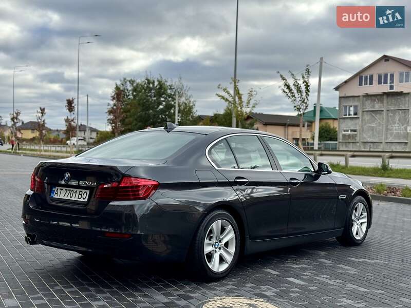 Седан BMW 5 Series 2014 в Виннице