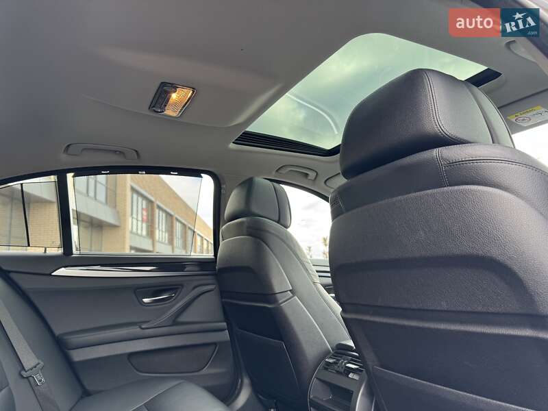 Седан BMW 5 Series 2014 в Виннице
