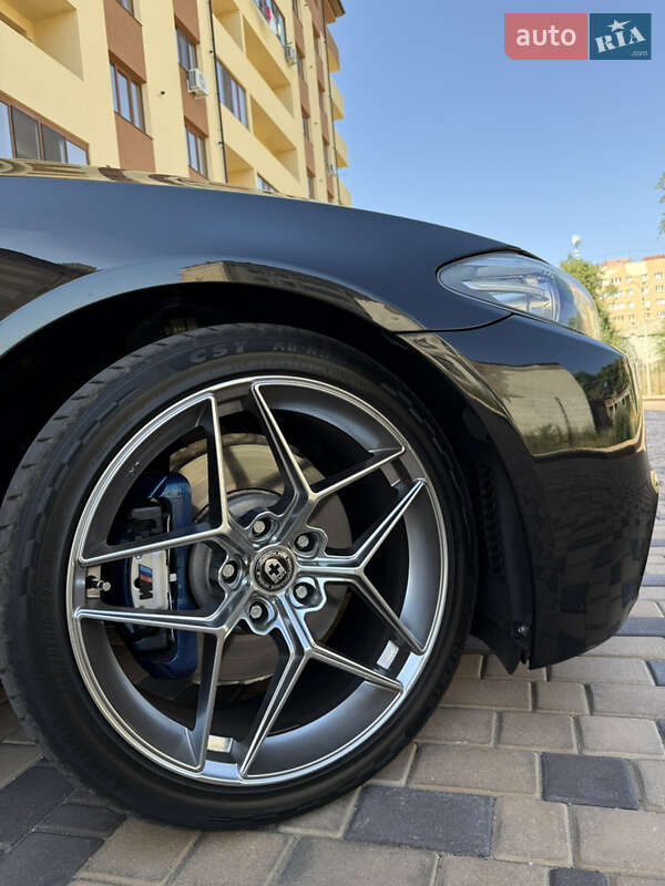 Седан BMW 5 Series 2016 в Измаиле