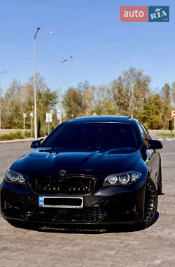 Седан BMW 5 Series 2012 в Дніпрі