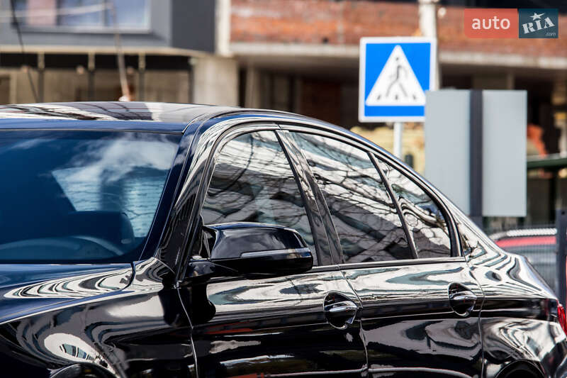 Седан BMW 5 Series 2015 в Львове фото 7 Седан BMW 5 Series 2015 в Львове