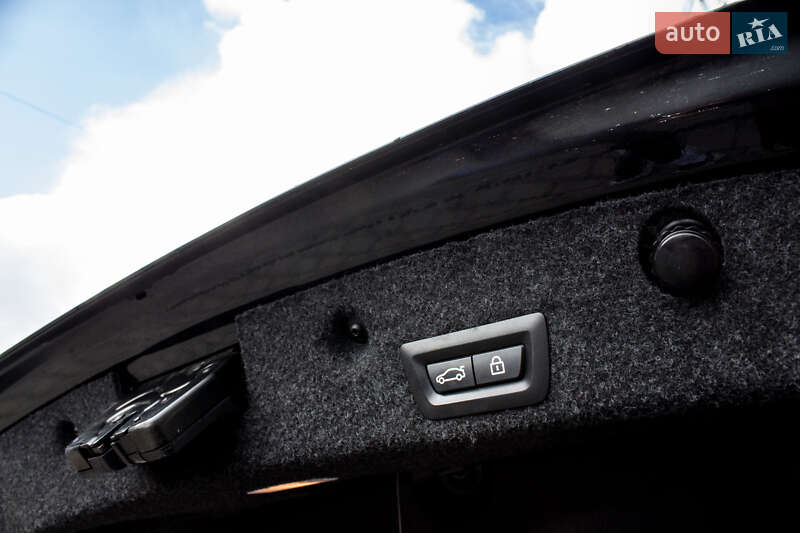 Седан BMW 5 Series 2015 в Львове фото 31 Седан BMW 5 Series 2015 в Львове