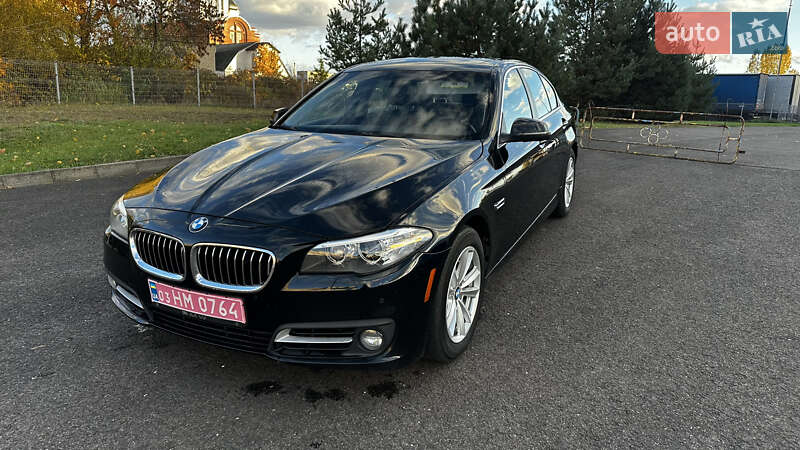 Седан BMW 5 Series 2015 в Ковелі