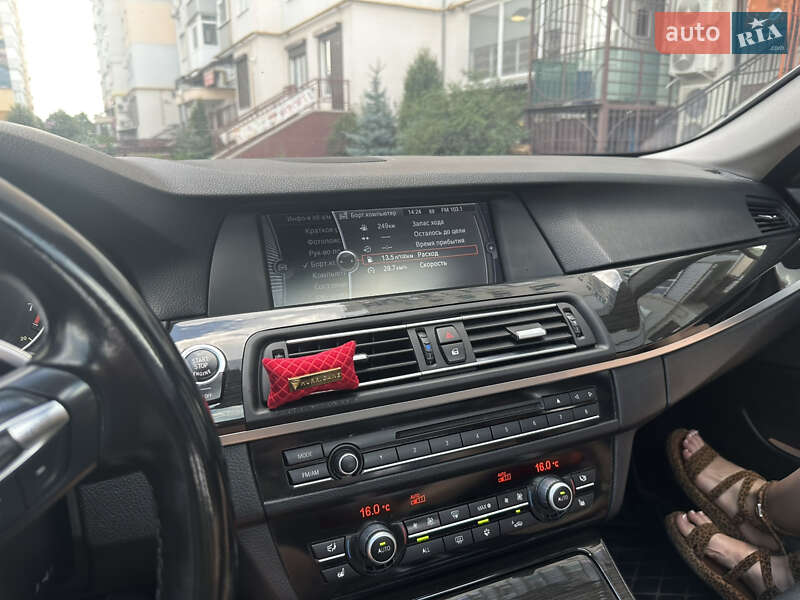 Седан BMW 5 Series 2012 в Полтаве фото 24 Седан BMW 5 Series 2012 в Полтаве