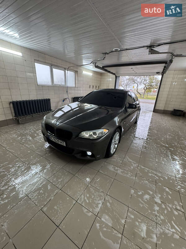Седан BMW 5 Series 2012 в Жовкве