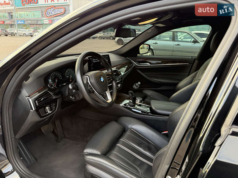 Седан BMW 5 Series 2018 в Киеве фото 30 Седан BMW 5 Series 2018 в Киеве