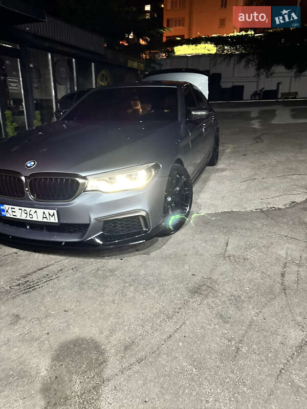 Седан BMW 5 Series 2017 в Кривом Роге фото Седан BMW 5 Series 2017 в Кривом Роге