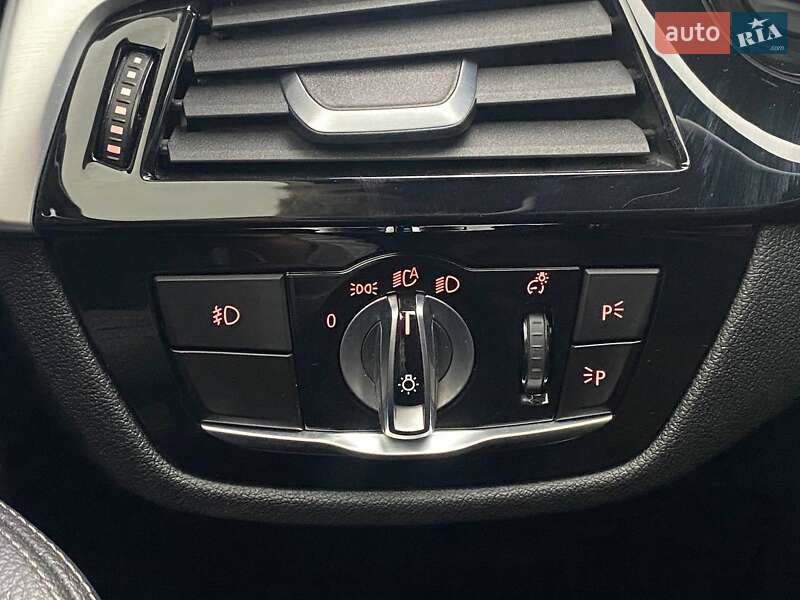 Седан BMW 5 Series 2017 в Киеве фото 24 Седан BMW 5 Series 2017 в Киеве