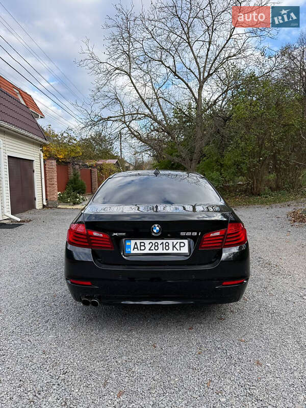 Седан BMW 5 Series 2015 в Вінниці