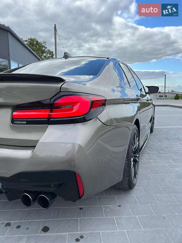 Седан BMW 5 Series 2017 в Львове фото 16 Седан BMW 5 Series 2017 в Львове