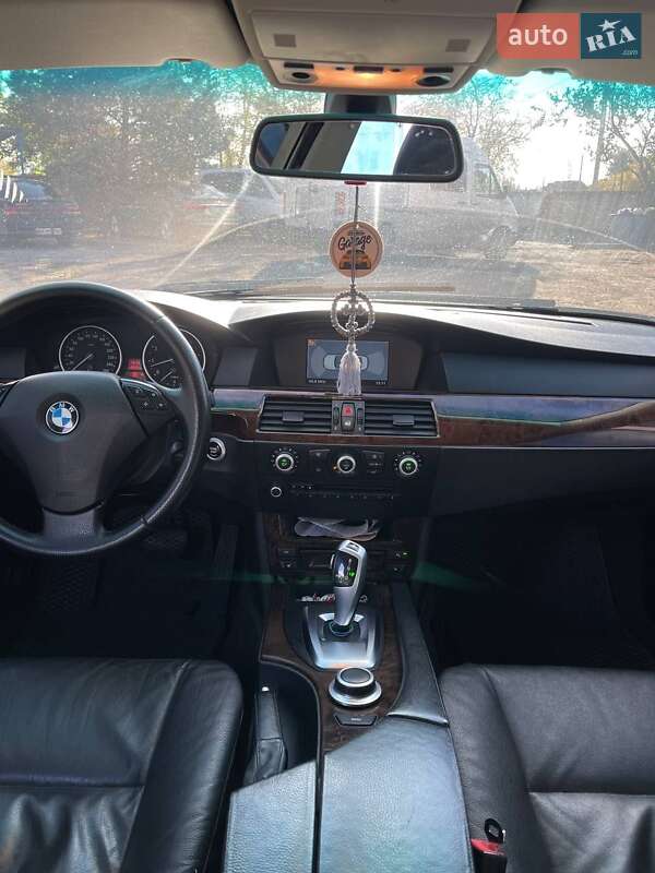 Седан BMW 5 Series 2007 в Александрие
