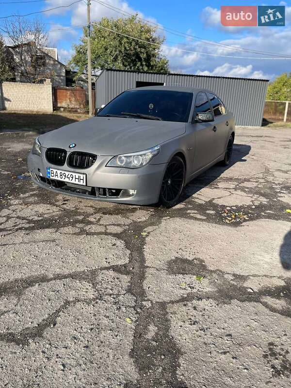 Седан BMW 5 Series 2007 в Александрие