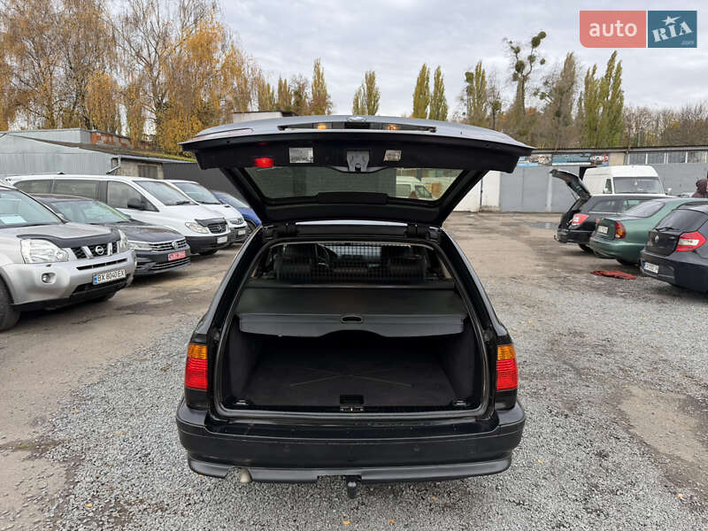 Універсал BMW 5 Series 2003 в Рівному