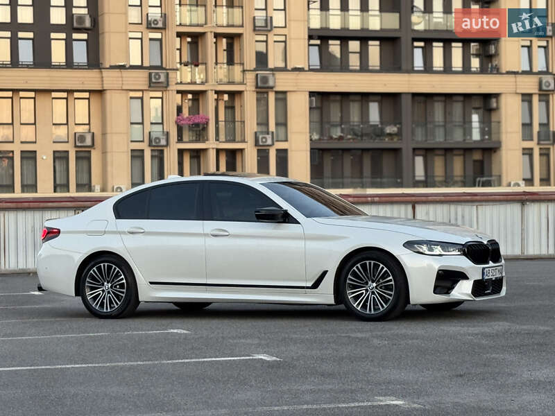 Седан BMW 5 Series 2018 в Виннице