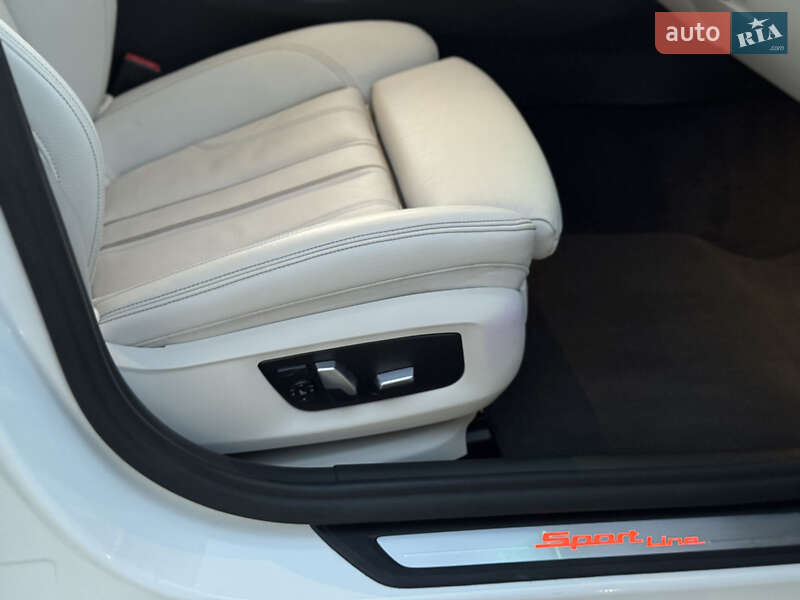 Седан BMW 5 Series 2018 в Виннице