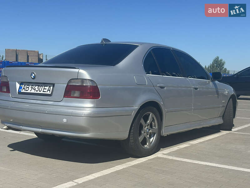 Седан BMW 5 Series 2001 в Виннице