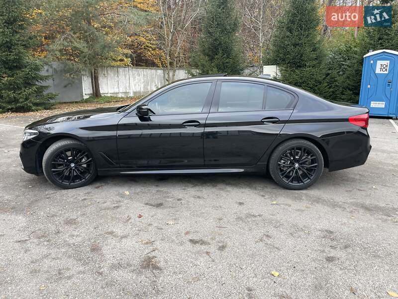 Седан BMW 5 Series 2017 в Львове фото 16 Седан BMW 5 Series 2017 в Львове