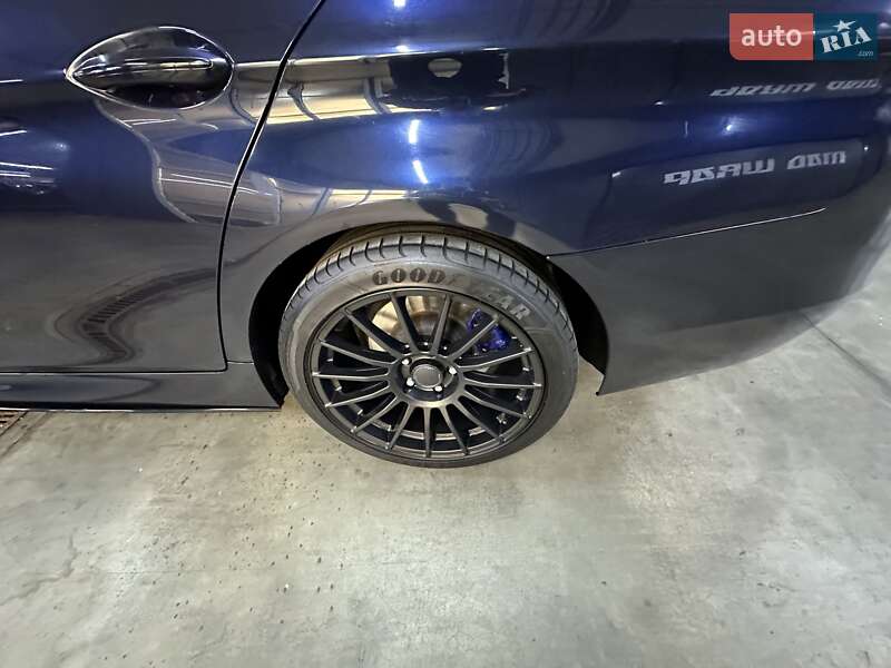 Седан BMW 5 Series 2011 в Киеве фото 9 Седан BMW 5 Series 2011 в Киеве