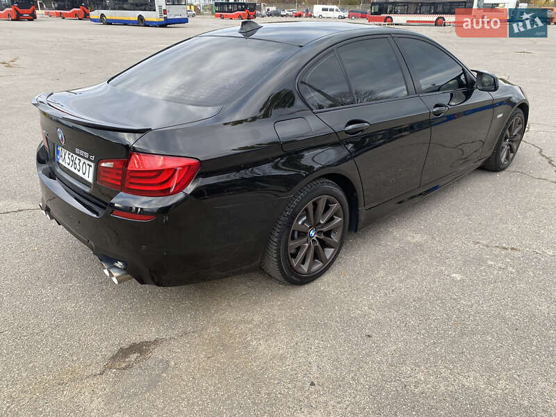 Седан BMW 5 Series 2012 в Харкові