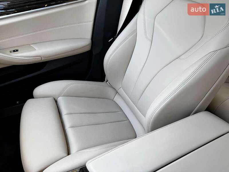 Седан BMW 5 Series 2018 в Киеве фото 20 Седан BMW 5 Series 2018 в Киеве