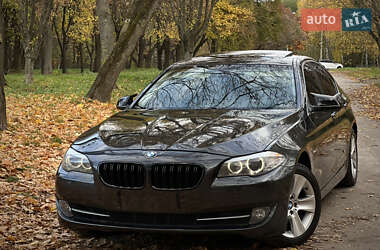 Седан BMW 5 Series 2010 в Ровно