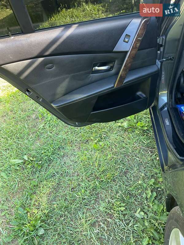 Универсал BMW 5 Series 2004 в Харькове