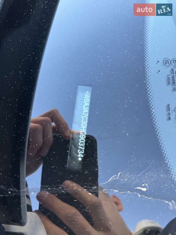 Седан BMW 5 Series 2017 в Стрые фото 40 Седан BMW 5 Series 2017 в Стрые