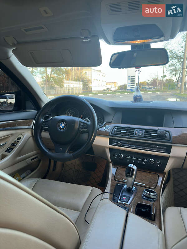 Седан BMW 5 Series 2010 в Полтаве фото 17 Седан BMW 5 Series 2010 в Полтаве