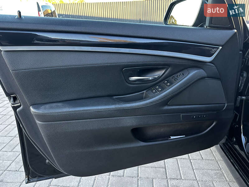 Універсал BMW 5 Series 2014 в Дніпрі
