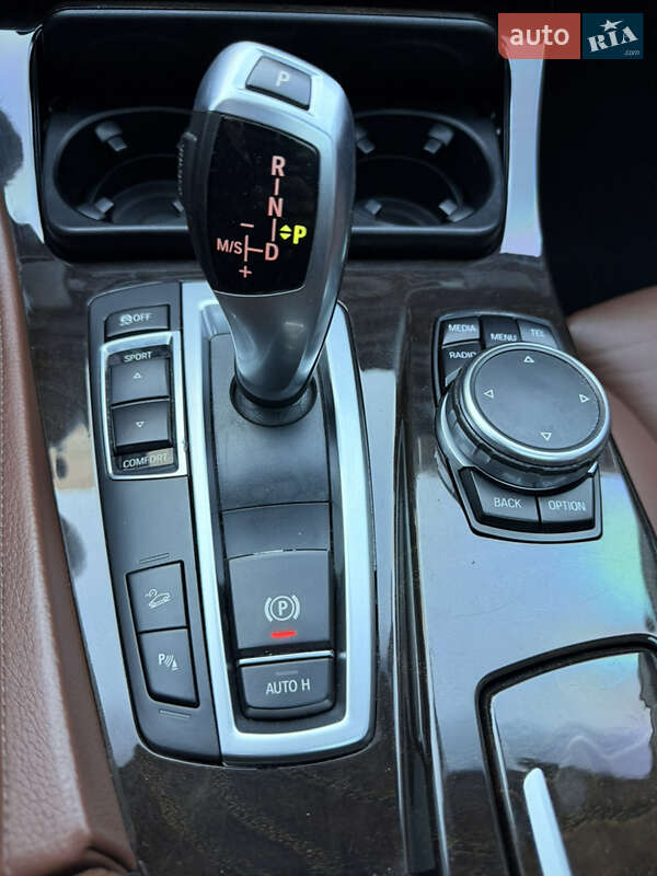 Седан BMW 5 Series 2013 в Одессе