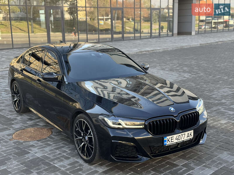 Седан BMW 5 Series 2017 в Днепре