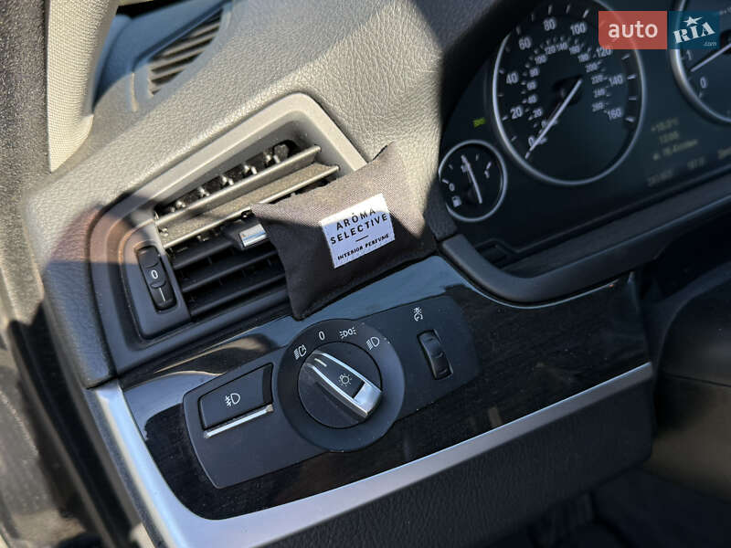 Седан BMW 5 Series 2011 в Одессе