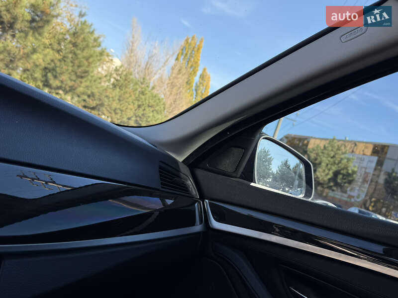 Седан BMW 5 Series 2011 в Одессе