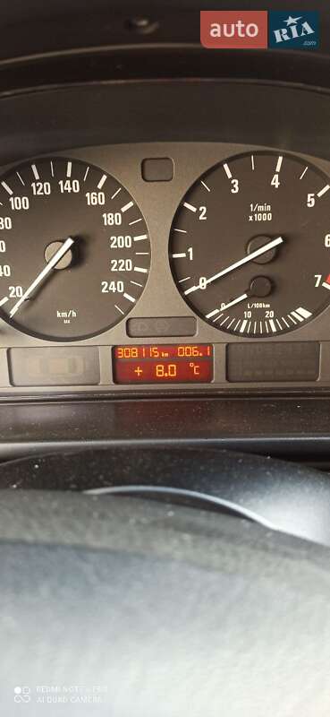 Седан BMW 5 Series 1999 в Киеве