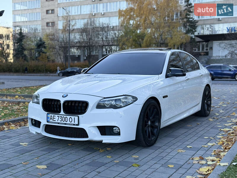 BMW 5 Series 2015
