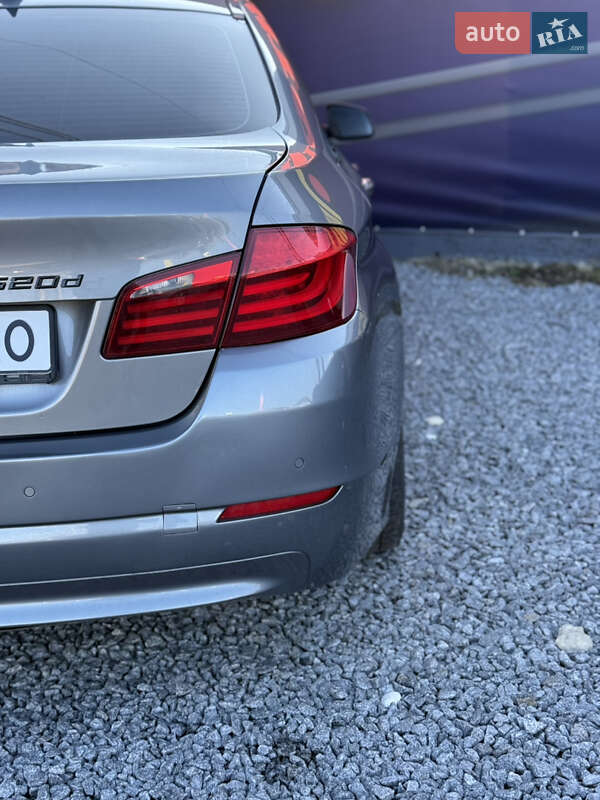 Седан BMW 5 Series 2013 в Стрые фото 19 Седан BMW 5 Series 2013 в Стрые
