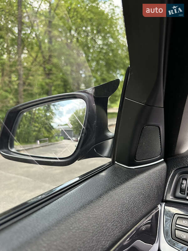 Седан BMW 5 Series 2012 в Киеве