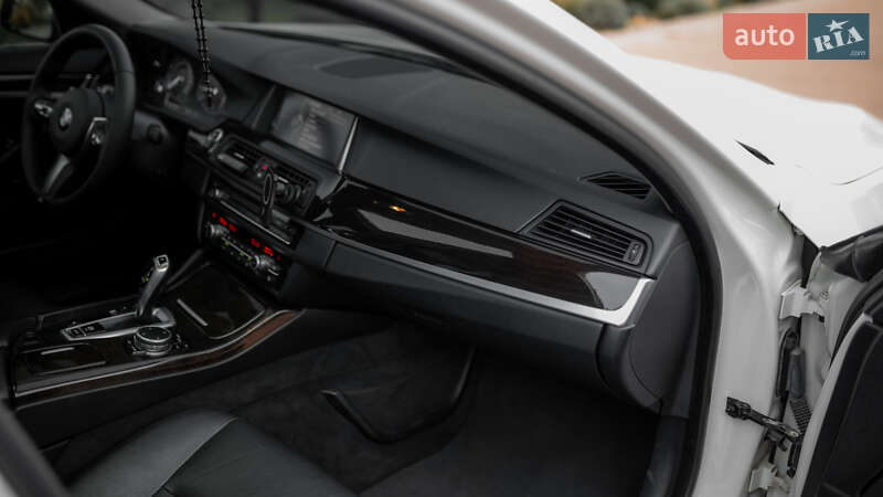 Седан BMW 5 Series 2013 в Черновцах фото 42 Седан BMW 5 Series 2013 в Черновцах