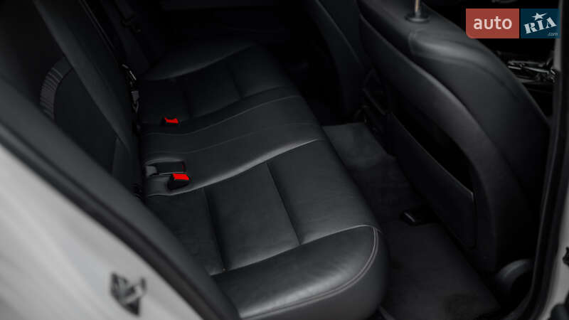 Седан BMW 5 Series 2013 в Черновцах фото 55 Седан BMW 5 Series 2013 в Черновцах