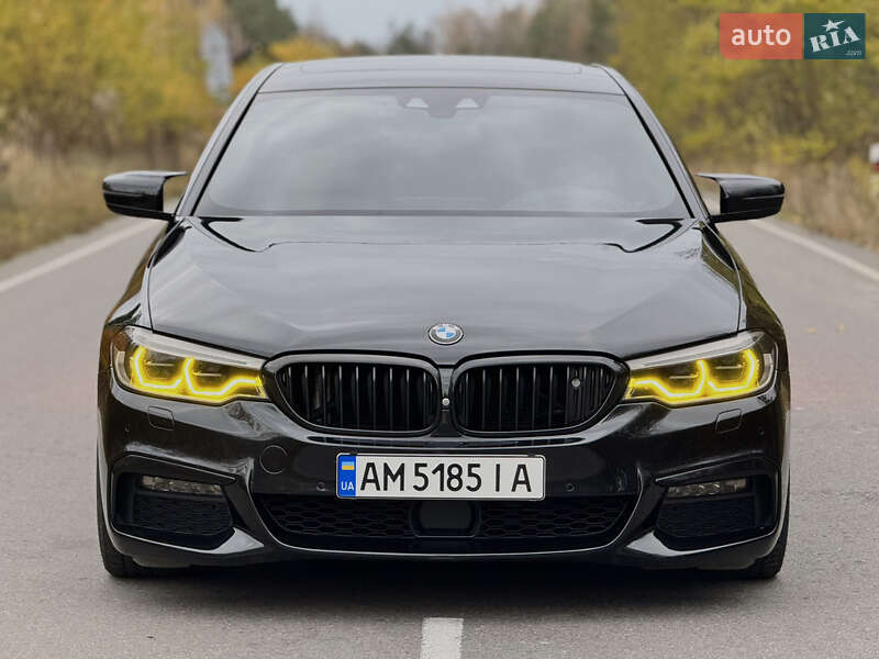 Седан BMW 5 Series 2017 в Олевске