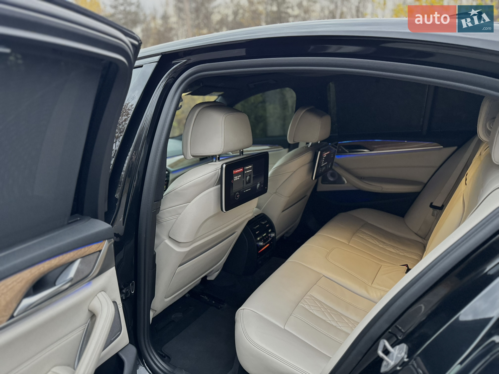 2017 BMW 5er - мініатюра 17