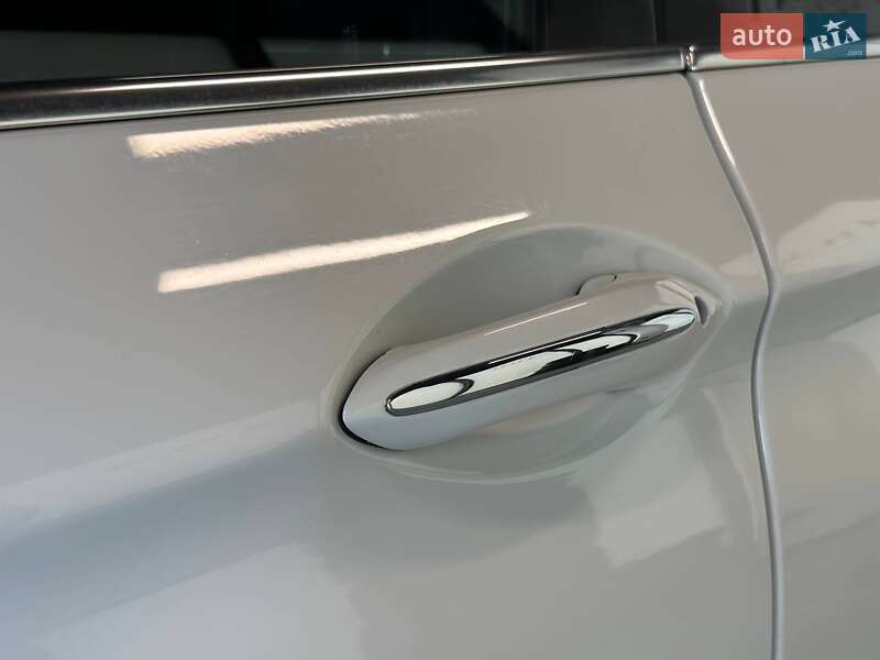 Седан BMW 5 Series 2014 в Львове фото 13 Седан BMW 5 Series 2014 в Львове