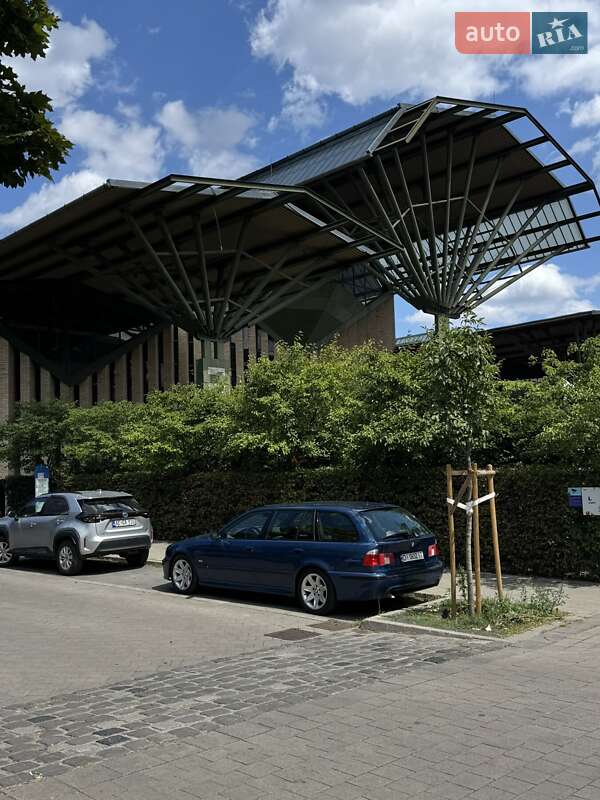 Универсал BMW 5 Series 2003 в Виноградове