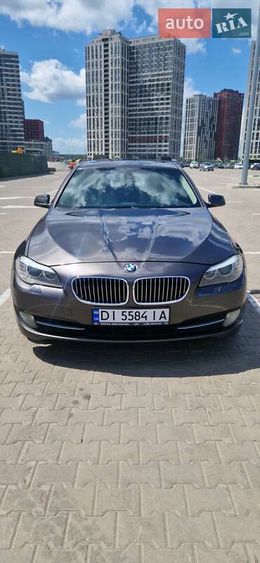Седан BMW 5 Series 2010 в Киеве фото 8 Седан BMW 5 Series 2010 в Киеве