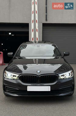 Седан BMW 5 Series 2018 в Києві