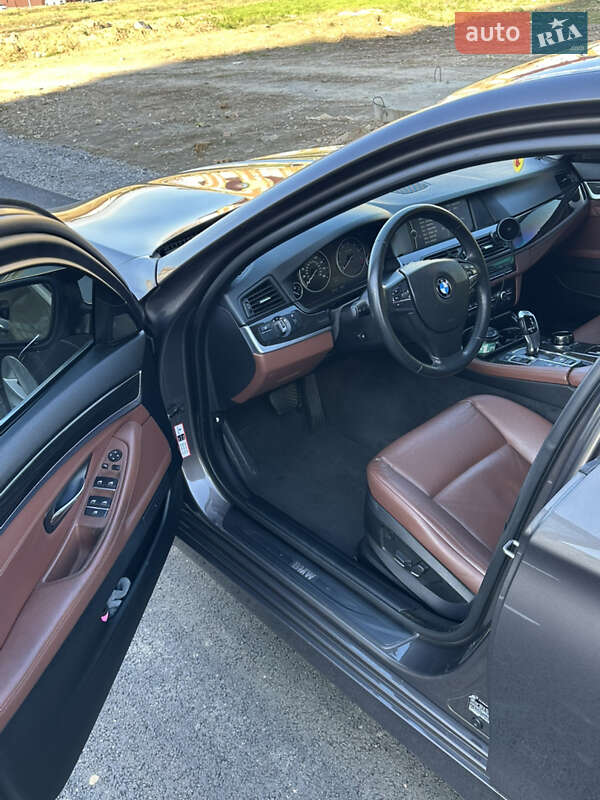 Седан BMW 5 Series 2011 в Софіївській Борщагівці