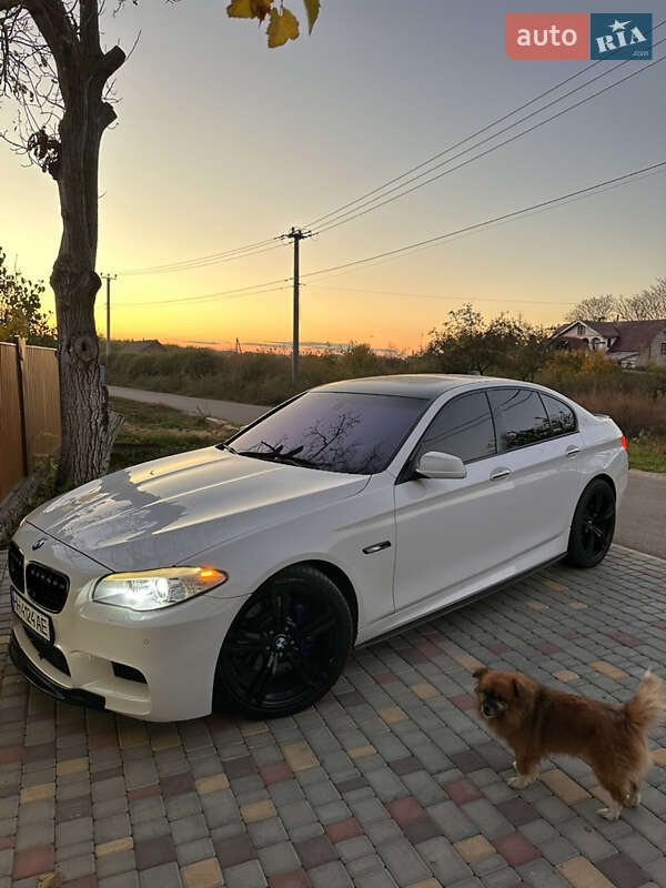 Седан BMW 5 Series 2011 в Одессе