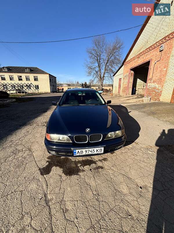 Седан BMW 5 Series 1996 в Немирове